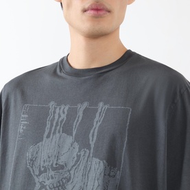 Box Skeleton Graphic T-Shirt
