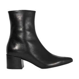 Pami Ankle Boots