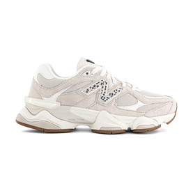 9060 Trainers