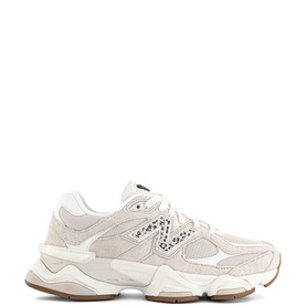 9060 Trainers