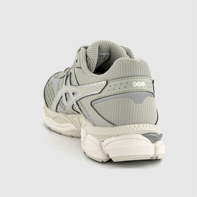 Gel-Cumulus 16 Trainers