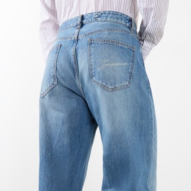 The Straight de-N&icirc;mes Straight Leg Jeans