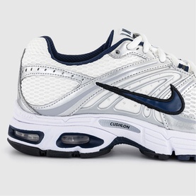 Nike Air Max Moto 2K Trainers