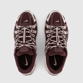 P-6000 Trainers