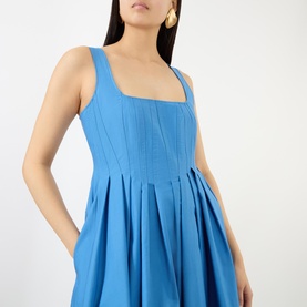 Giro Pleated Dress