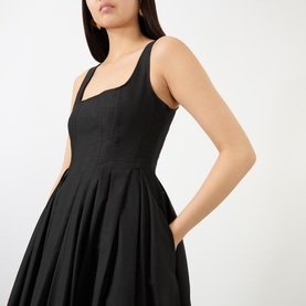 Giro Pleated Dress