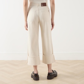 Gesto Cropped Straight Leg Jeans