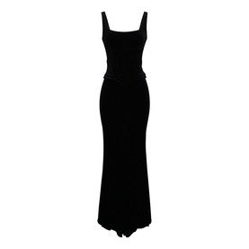 Yasmina Velvet Hourglass Dress