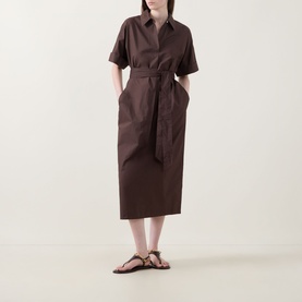 Model wearing InWear Ellin Belted Shirt Dress in Dark Brown, midi length with self-tie waist belt, short sleeves, styled with brown strappy sandals