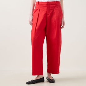 Model wearing InWear Elvia Wide-Leg Cropped Trousers in red, high-rise with front pleats, styled with black ballet flats