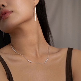 Horizon Bar Necklace