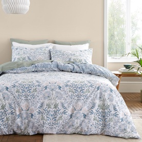 Hedgerow Hopper Duvet Set Blue