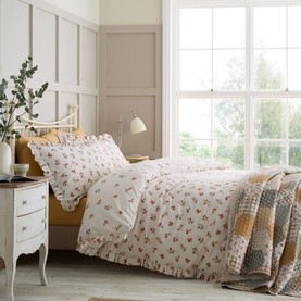 Frill Ditsy Floral Duvet Set Cream