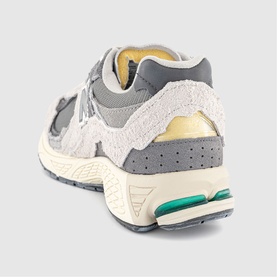 2002 Trainers