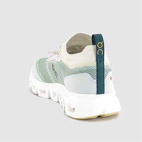 Cloud 6 Versa Trainers