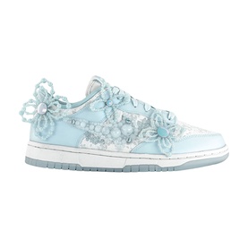 Dunk Low Flower Beaded Trainers