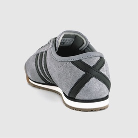 Italia 70S Trainers