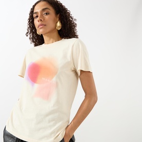 Zewel Logo Graphic T-Shirt
