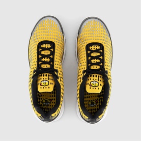 Nike Air Max Plus VII Trainers