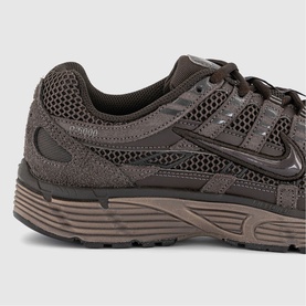 P-6000 Trainers