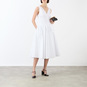 Flower Appliqu&eacute; Pleated Flared Dress