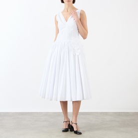 Flower Appliqu&eacute; Pleated Flared Dress