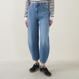 Jeanie Balloon Tapered Leg Jeans