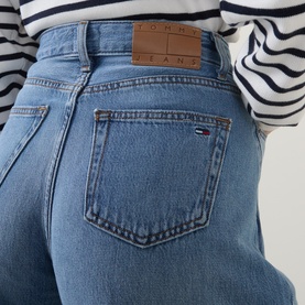 Jeanie Balloon Tapered Leg Jeans