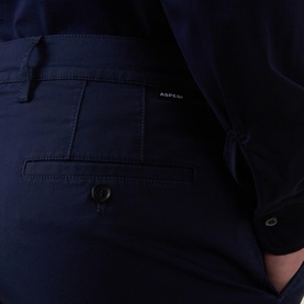 Comfort Straight Leg Chinos