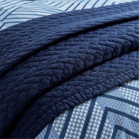 Kayah Liyana Throw Indigo & Charcoal
