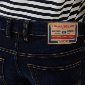 1993 D-VYL Slim Leg Jeans