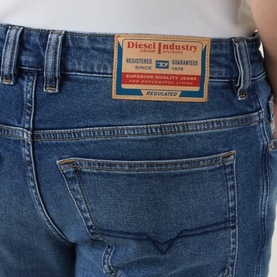 1993 D-VYL Slim Leg Jeans