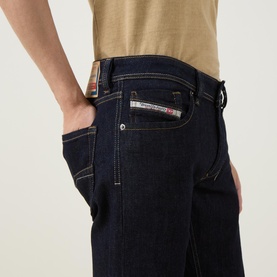 1985 Larkee Straight Leg Jeans