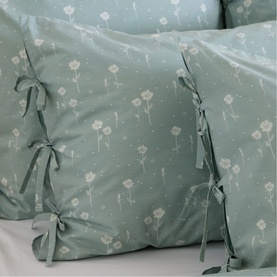 Daisy Standard Pillowcase Pair Sage