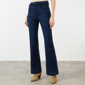 Good Legs Flared Compression&nbsp;Jeans