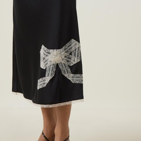 Vallis Bow Lace Trim Flared Skirt