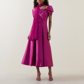 Bow Appliqu&eacute; Flared Dress