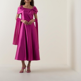 Bow Appliqu&eacute; Flared Dress