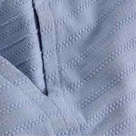 Nelly Notch Textured T-Shirt