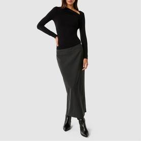 Roma Asymmetric Top