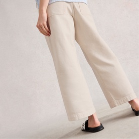 Tia Wide Leg Cropped Jeans