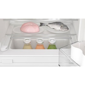 134L Built-under Larder Fridge