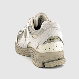 2002 Trainers