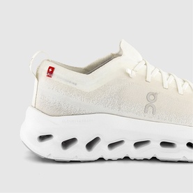 Cloudtilt Moon Trainers
