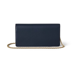 Darley Clutch