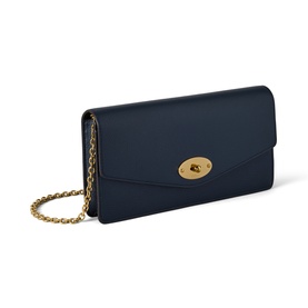 Darley Clutch