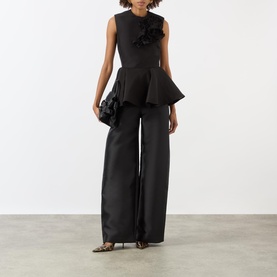 Floral Appliqu&eacute; Peplum Top