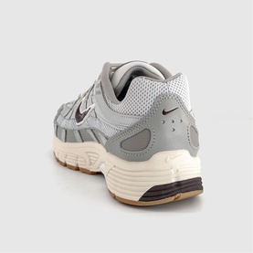 P-6000 Trainers