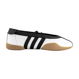 Taekwondo Mei Ballet Flats