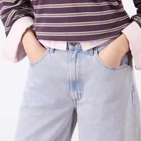 Low Curve Cropped Jeans